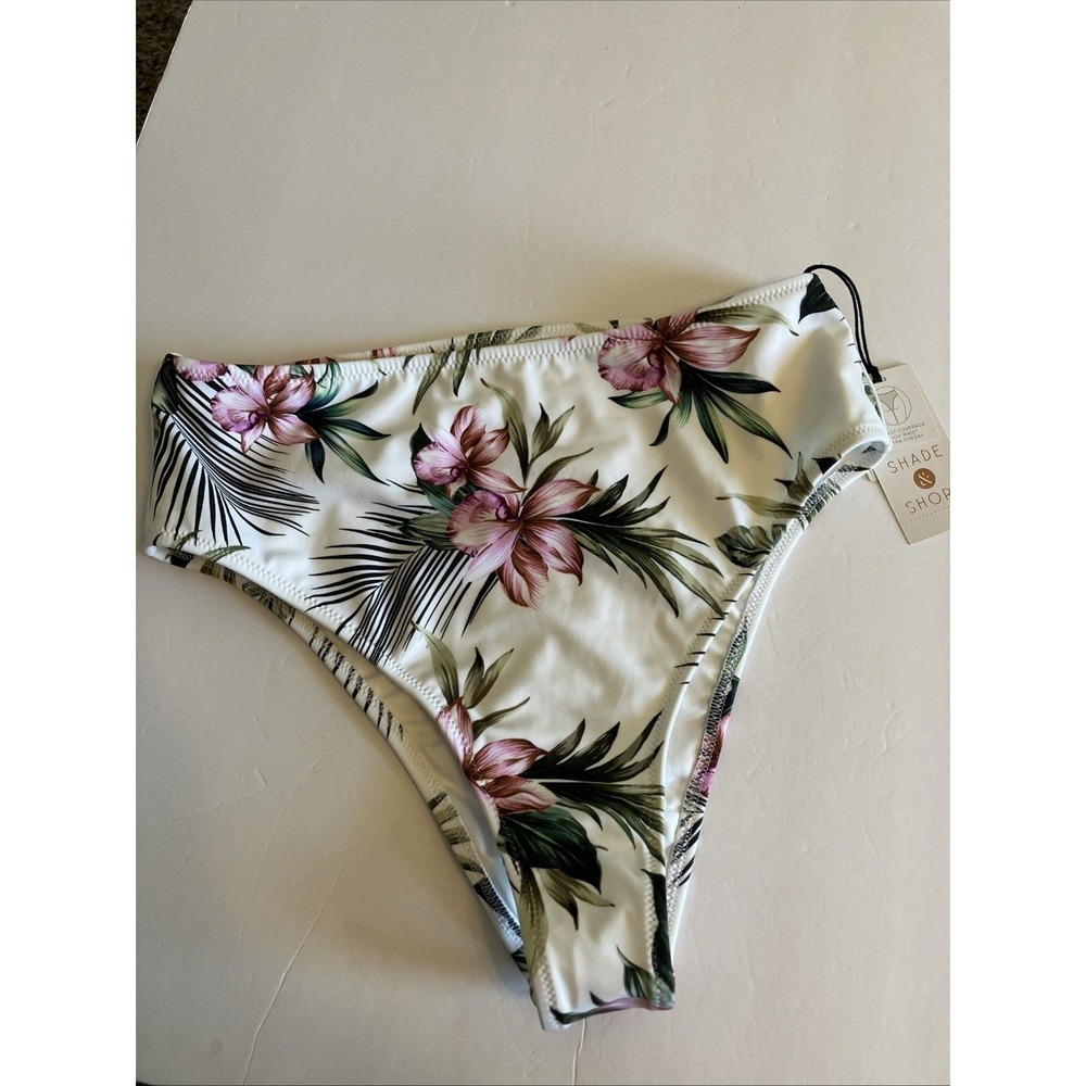 Shade & Shore Bikini Bottom Women XS White NWT High Waist Cheeky Floral C650